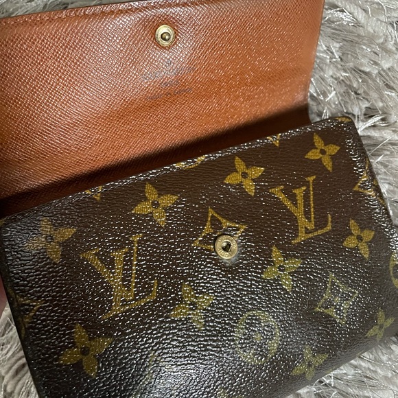 SOLD SOLD SOLD - Picture 3 of 17